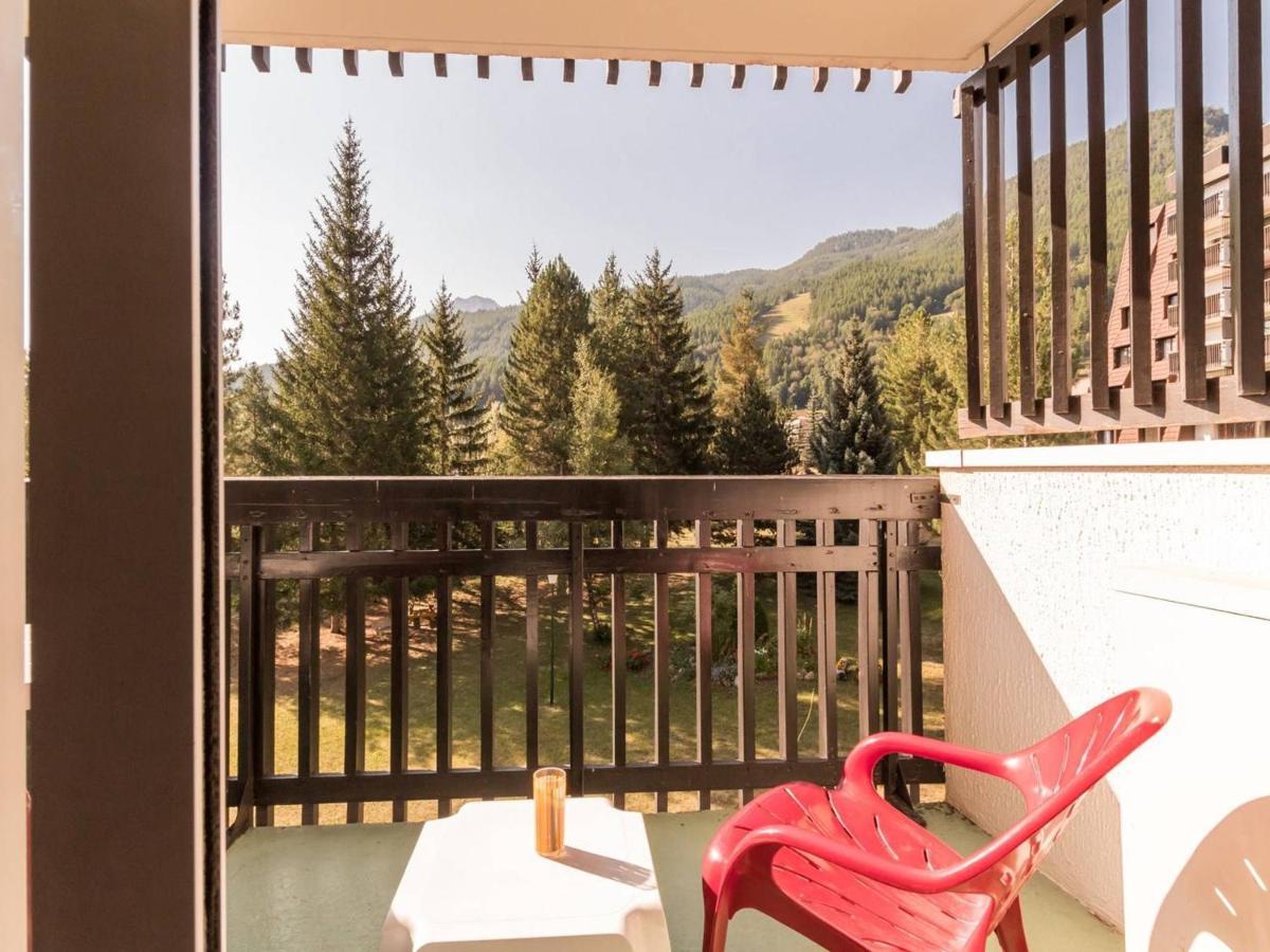 Appartement 3 Pieces, 6 Couchages A La Salle-Les-Alpes, Proche Pistes, Balcon Et Terrasse - Fr-1-330F-41 Serre Chevalier Luaran gambar