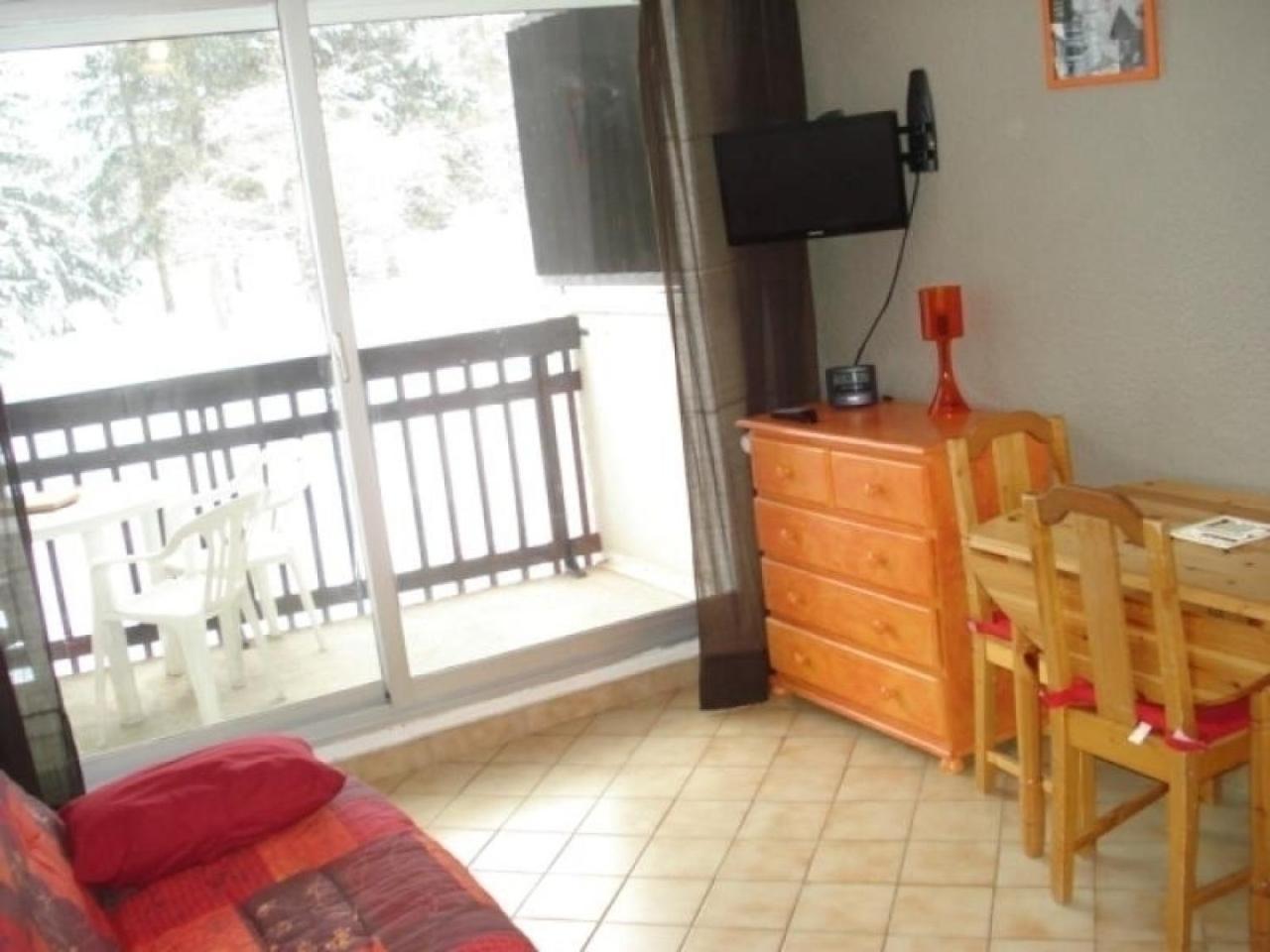 Appartement 3 Pieces, 6 Couchages A La Salle-Les-Alpes, Proche Pistes, Balcon Et Terrasse - Fr-1-330F-41 Serre Chevalier Luaran gambar